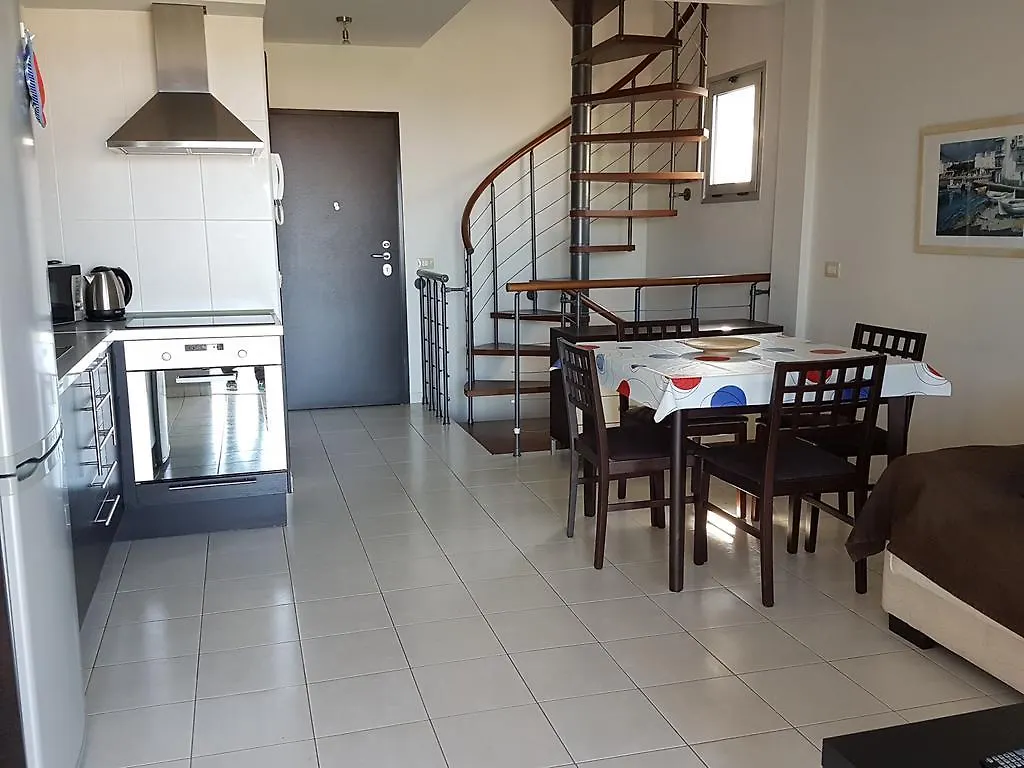Duplex Apartments Nirvana Callao Salvaje